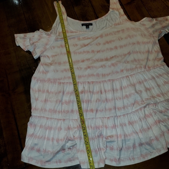 𝅺Cold shoulder pink and white striped top Lane Bryant 18-20 - Picture 4 of 7